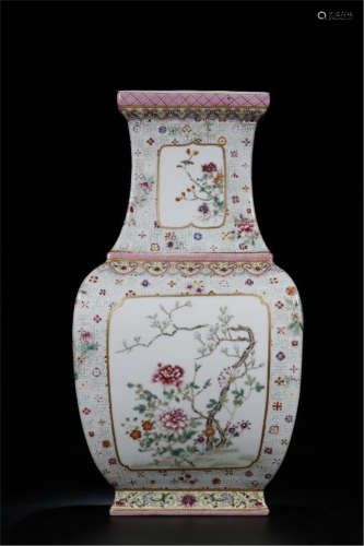 CHINESE PORCELAIN FAMILLE ROSE FLOWER SQUARE VASE