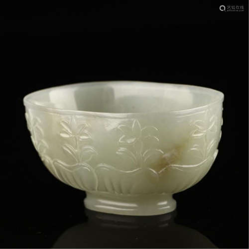 CHINESE CELADON JADE FLOWER BRUSH WASHER