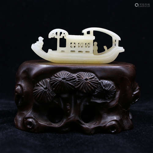 CHINESE JADE MAN IN BOAT TABLE ITEM