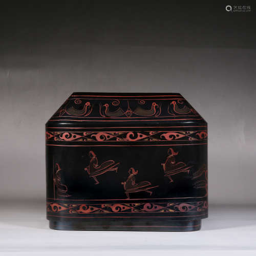 CHINESE LACQUER RED SQUARE BOX WARRING PERIOD