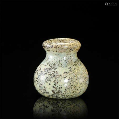 CHINESE GLASS VASE TANG DYNASTY