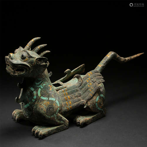 CHINESE BRONZE COUCHING BEAST