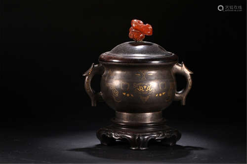 CHINESE PARTLY GILT BRONZE RED AGATE KNOT ROSEWOOD LID AND BASE