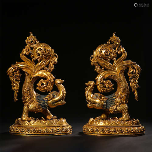 PAIR OF CHINESE GILT BRONZE BEASTS TABLE ITEM