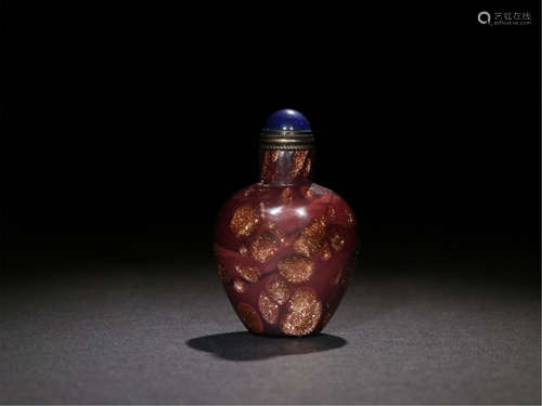 CHINESE PEKING GLASS SNUFF BOTTLE