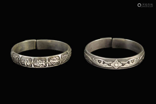 [Chinese] Two Pieces of Old Silver Bangles with Eight Immortal Symbols and Plum Blossom Pattern