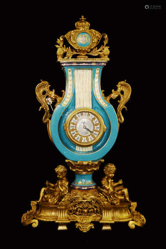 A Large Continental Porcelain Harp Shape Mental Clock Mounted with Gilt Bronze Filigree