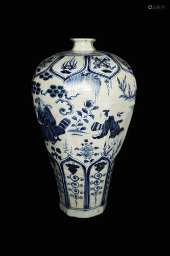 A Chinese Yuan Style Blue and White Porcelain Plum Vase with Story Portrait