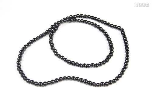 A Black Agate Bead Praying Bead Necklace