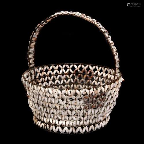French Sea Shell-Applied Basket with Loop Handle