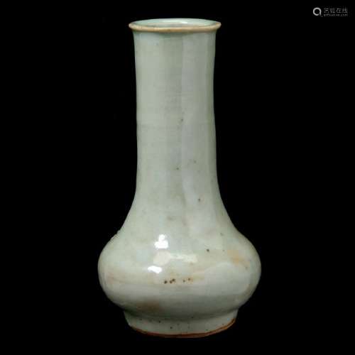 Rare Chinese Longquan Celadon Glazed Vase