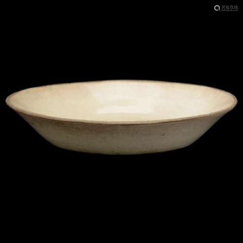 Chinese Ding Ivory Glazed Brush Washer