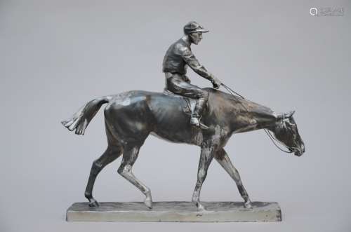 Wilhelm Zwick: statue in metal 