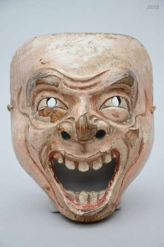 Polychrome Japanese mask in wood 'grimace'