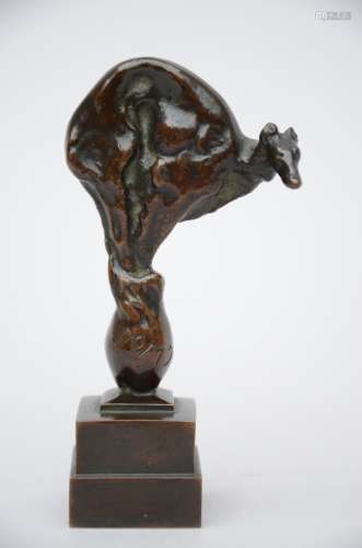 Domien Ingels: bronze sculpture 'dog'