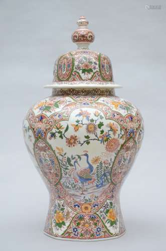 Large lidded vase in Delft earthenware, 20th century