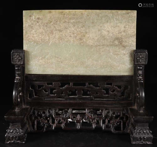 A HETIAN JADE CARVED AUSPICIOUS PATTERN SCREEN