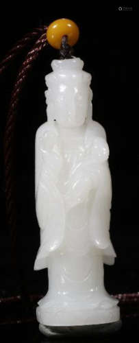 A HETIAN JADE CARVED GUANYIN BUDDHA PENDANT