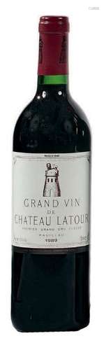 CHÂTEAU LATOUR, Pauillac, 1989 Douze bouteilles. C…