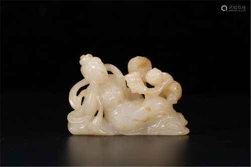 CHINESE SUGAR JADE BEAUTY WITH BOY TABLE ITEM