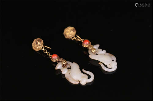 PAIR OF CHINESE WHITE JADE BIRD CORAL GOLD EARRINGS