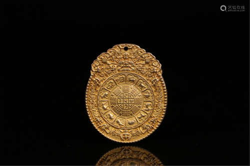 TIBETAN GILT BRONZE BUDDHIST ROUND PLAQUE