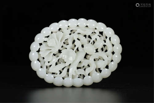 CHINESE WHITE JADE PIERCED CARVED FLOWER OVAL PLAQUE