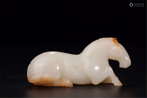 CHINESE WHIET JADE COUCHING HORSE TABLE ITEM