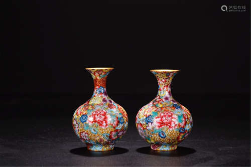 PAIR OF CHINESE PORCELAIN FAMILLE ROSE FLOWER VASE