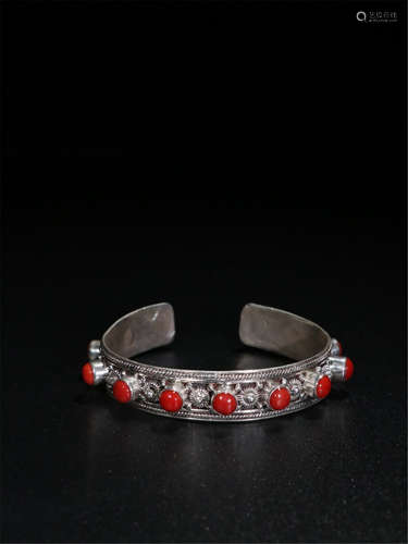 CHINESE CORAL INLAID SILVER BANGLE