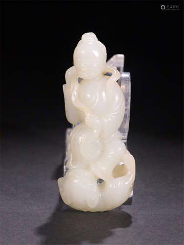 CHINESE JADE FIGURE TABLE ITEM