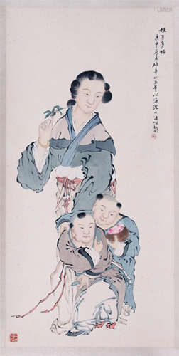 CHINESE SCROLL PAINTING OF BEAUTY WITH TWO BOYS