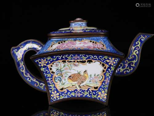 A Chinese Enamel Tea Pot