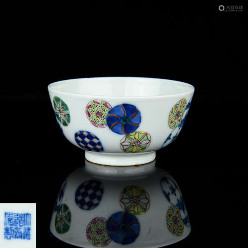 A Chinese Blue and White Porcelain Bowl