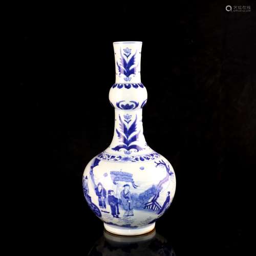 A Chinese Blue and White Porcelain Vase