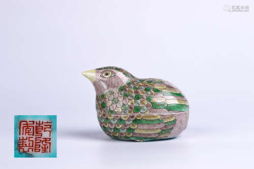 A Chinese Quail-Shape Porcelain Ink Pad