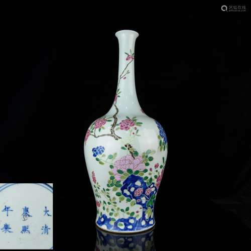 A Chinese Famille-Rose Porcelain Case