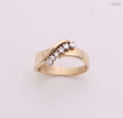 Gouden ring met diamant