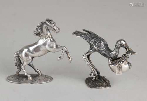 2 Zilveren miniaturen, ooievaar en paard