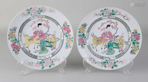 2x Chinese borden, 19e eeuw