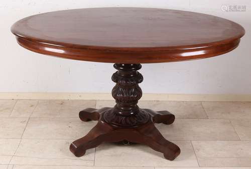 Ovale mahonie eettafel