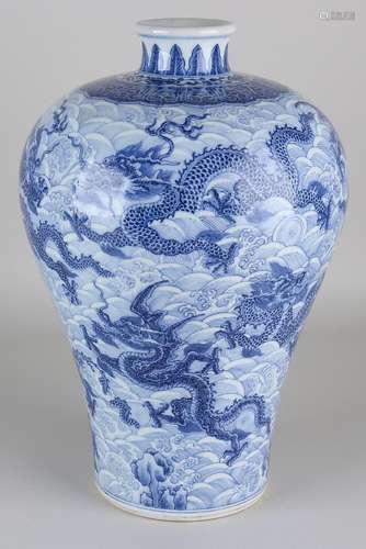 Grote oude Chinese vaas (blauw/wit)