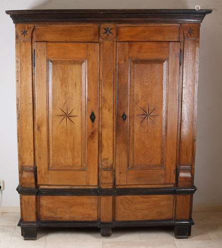 Duitse kast met inleg, 1800