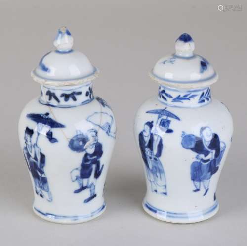 2x Chinese dekselpotjes, 19e eeuw