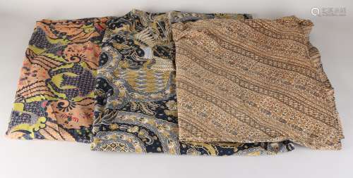 3x Oude Indonesische sarongs
