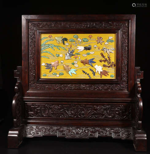 A LACQUER SCREEN WITH JEWELS EMBEDED& FISH CARVED