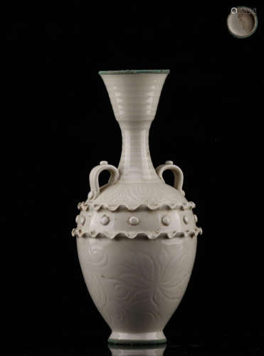 A DING YAO VASE