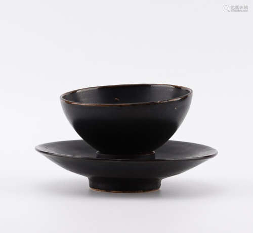 A JIZHOU YAO & BLACK GLAZE LEAF-SHAPED CUP