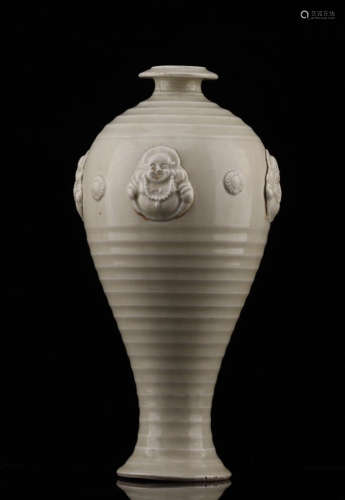 A DING YAO PINUP PICTURE VASE