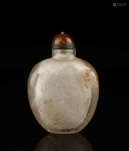 A CRYSTAL SNUFF BOTTLE WITH NO CRAVING ON BODY